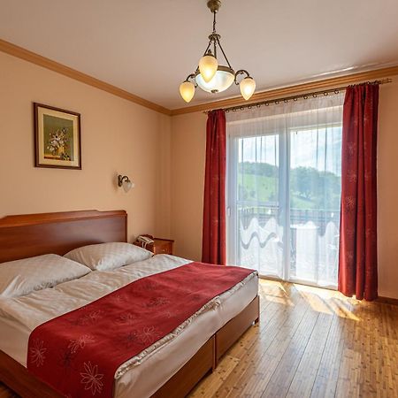 Fried Kastely Hotel Simontornya Exterior foto
